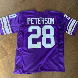 Peterson #28 custom purple jersey. Size XL nfl